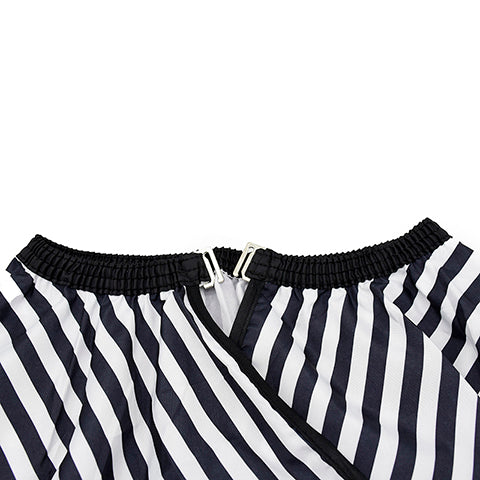 BARBER CAPE BLACK AND WHILE STRIPES J-1044